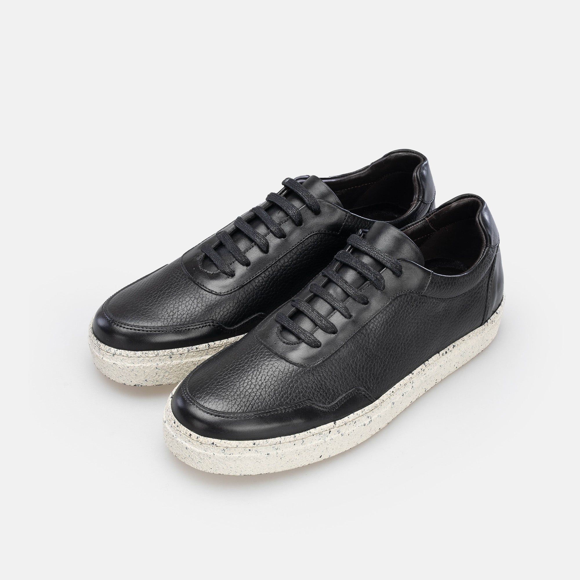 Kuster Sneakers / Basket en cuir Noir