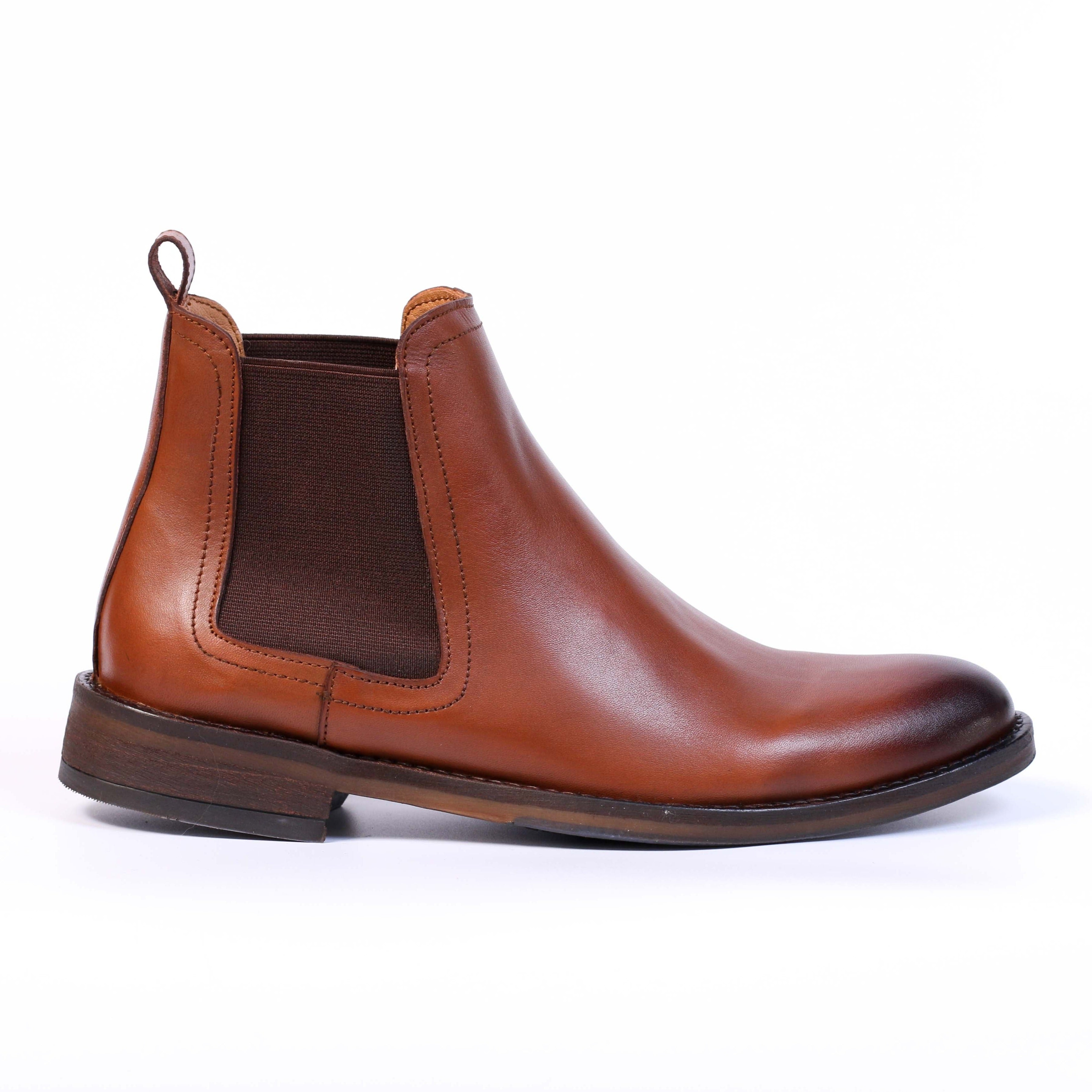 CHELSEA BOOTS EN CUIR TABAC 204