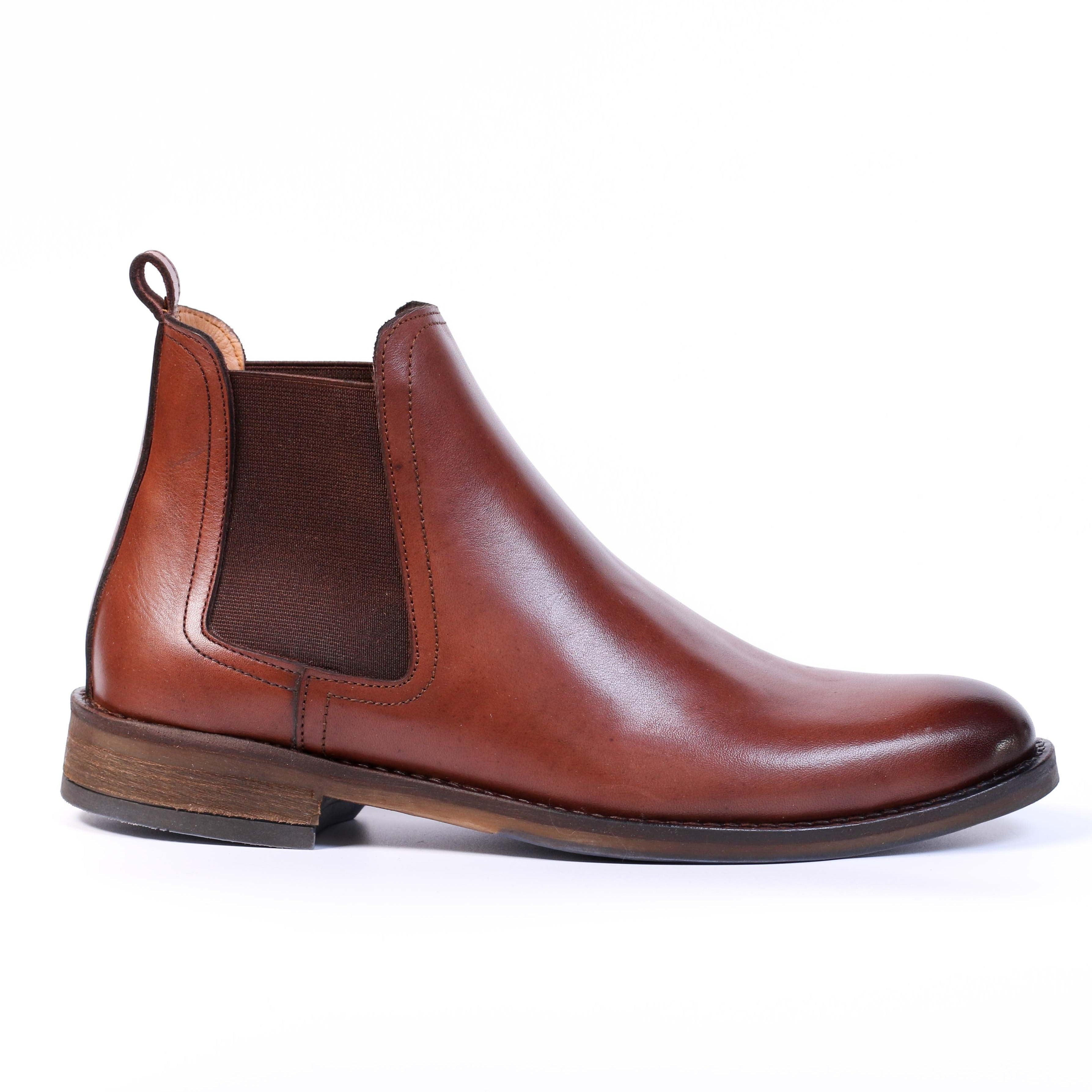 CHELSEA BOOTS EN CUIR MARRON 204