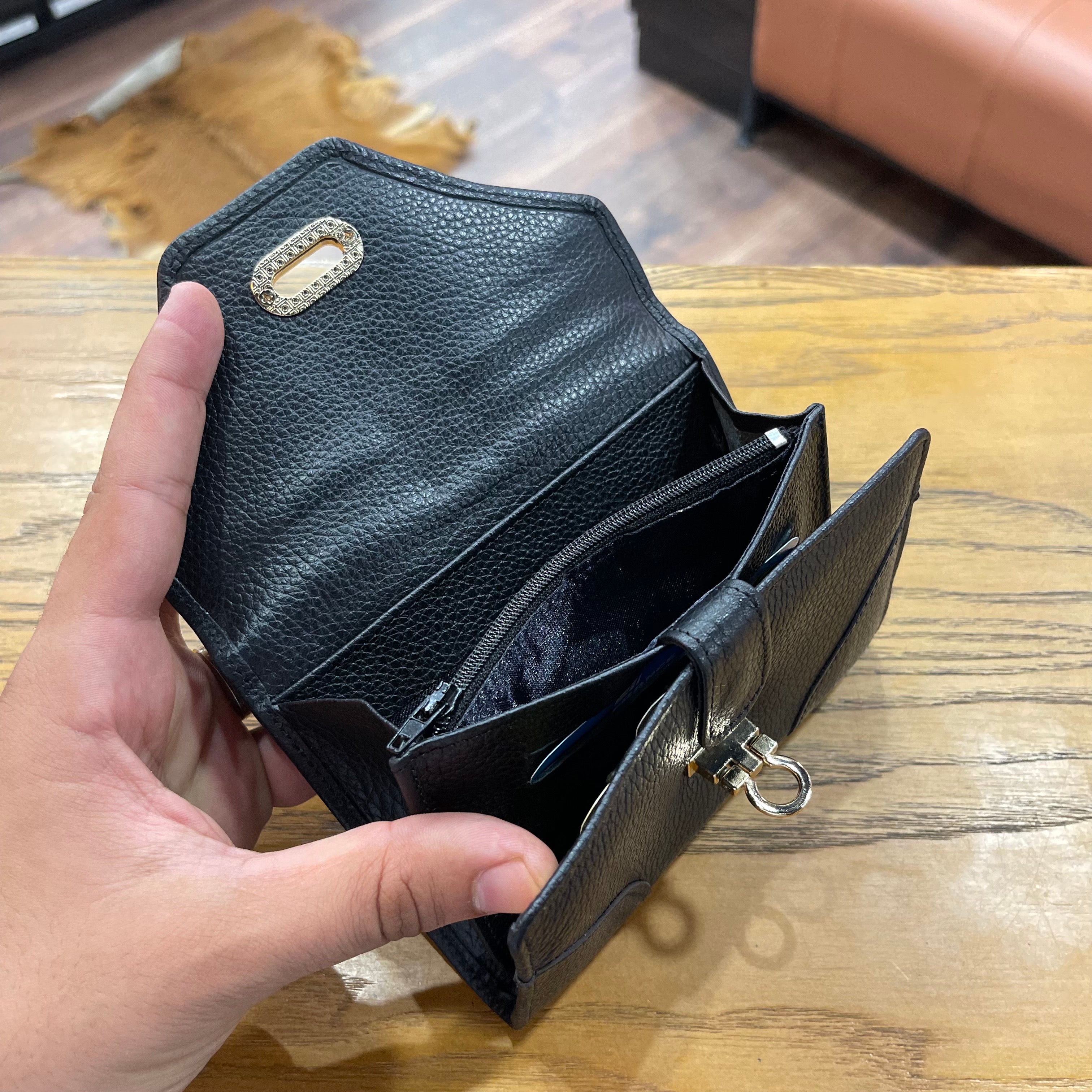 PORTEFEUILLE EN CUIR NOIR 2357