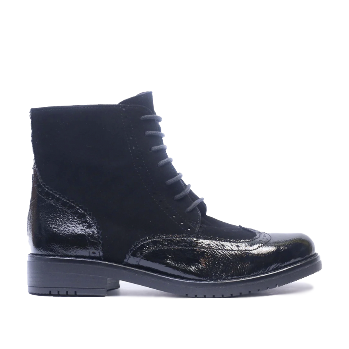 BOTTINES EN CUIR NOIR BRILLANT ET DAIM 411