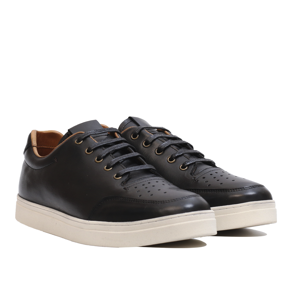 BASKET CUIR NOIR 088
