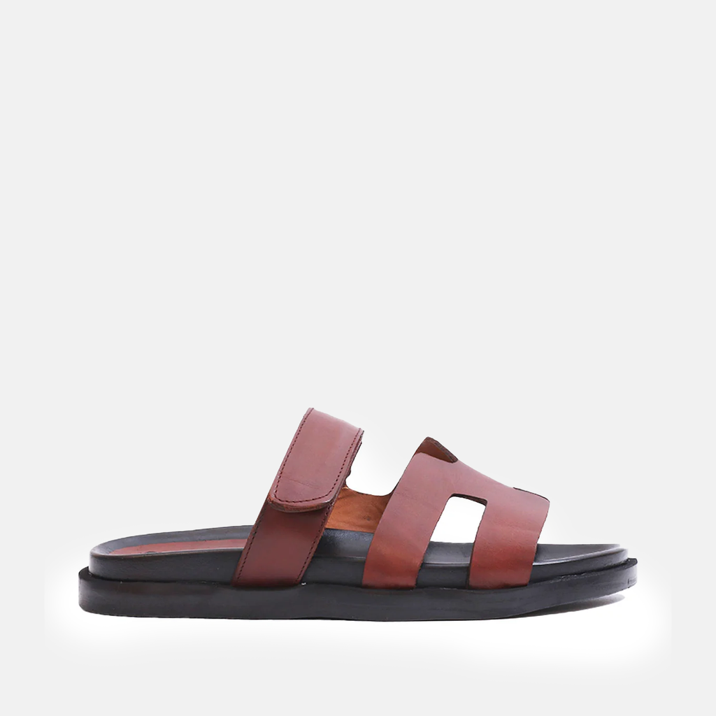091 Sandales cuir marron