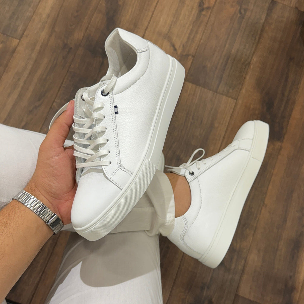 BASKET EN CUIR BLANC 528