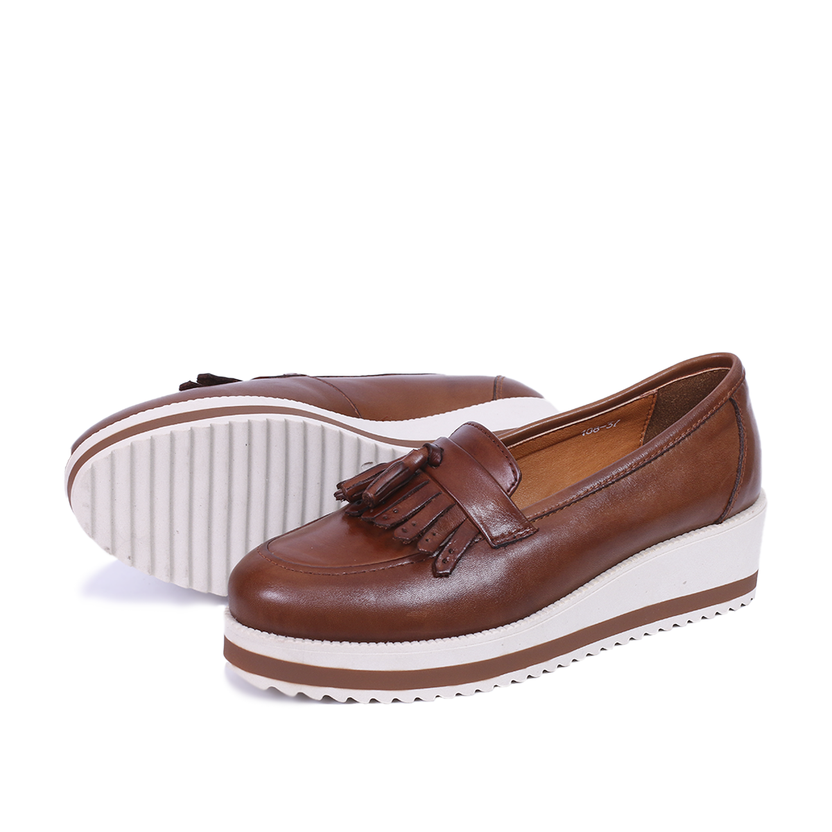 108 Chaussures en Cuir Tabac