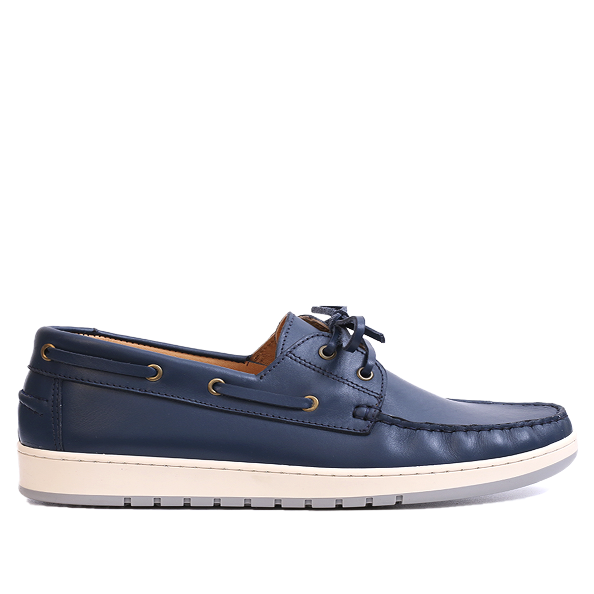 Chaussure bateau en cuir bleu 220