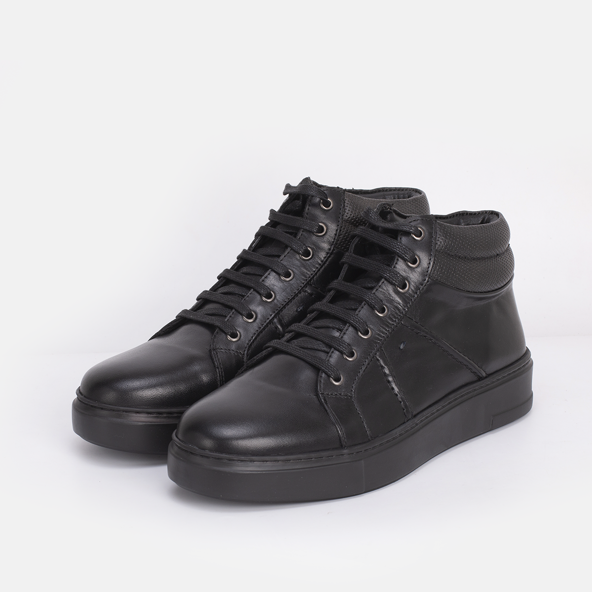 BASKET CUIR NOIR 8278