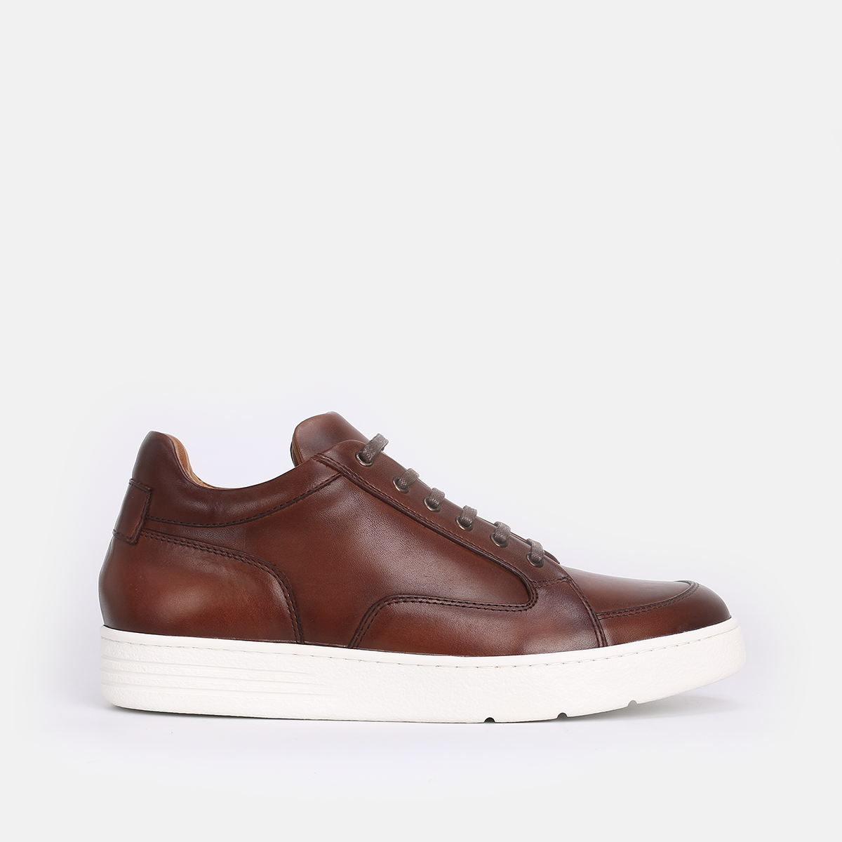 Genova Sneakers / Basket en cuir tabac