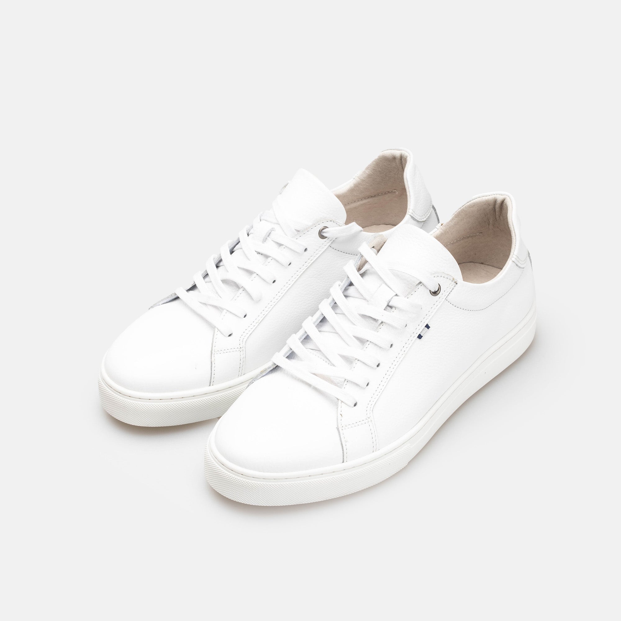 BASKET EN CUIR BLANC 528