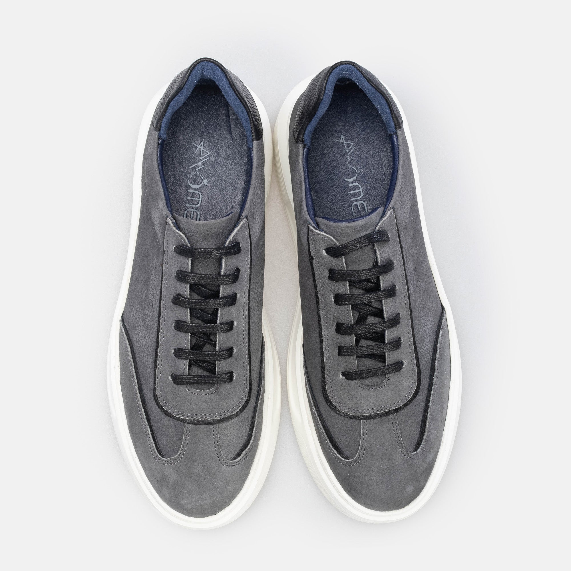 Koa Sneakers / Basket en nubuck Gris