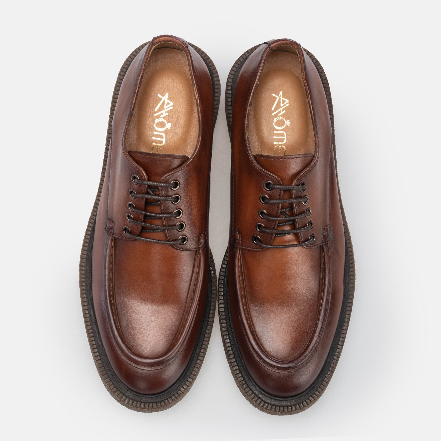 Robin  Derby en cuir cognac