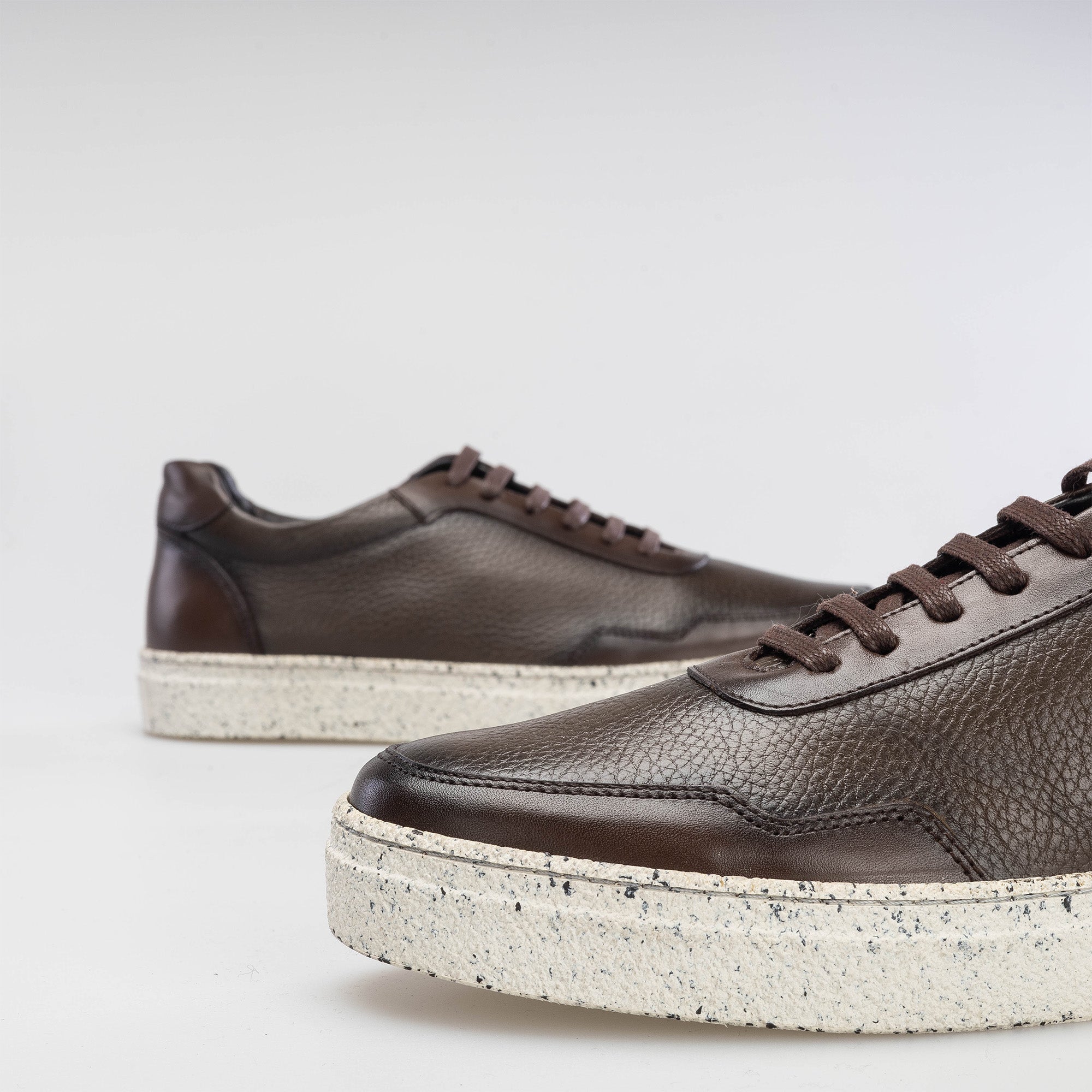 Kuster Sneakers / Basket en cuir Marron