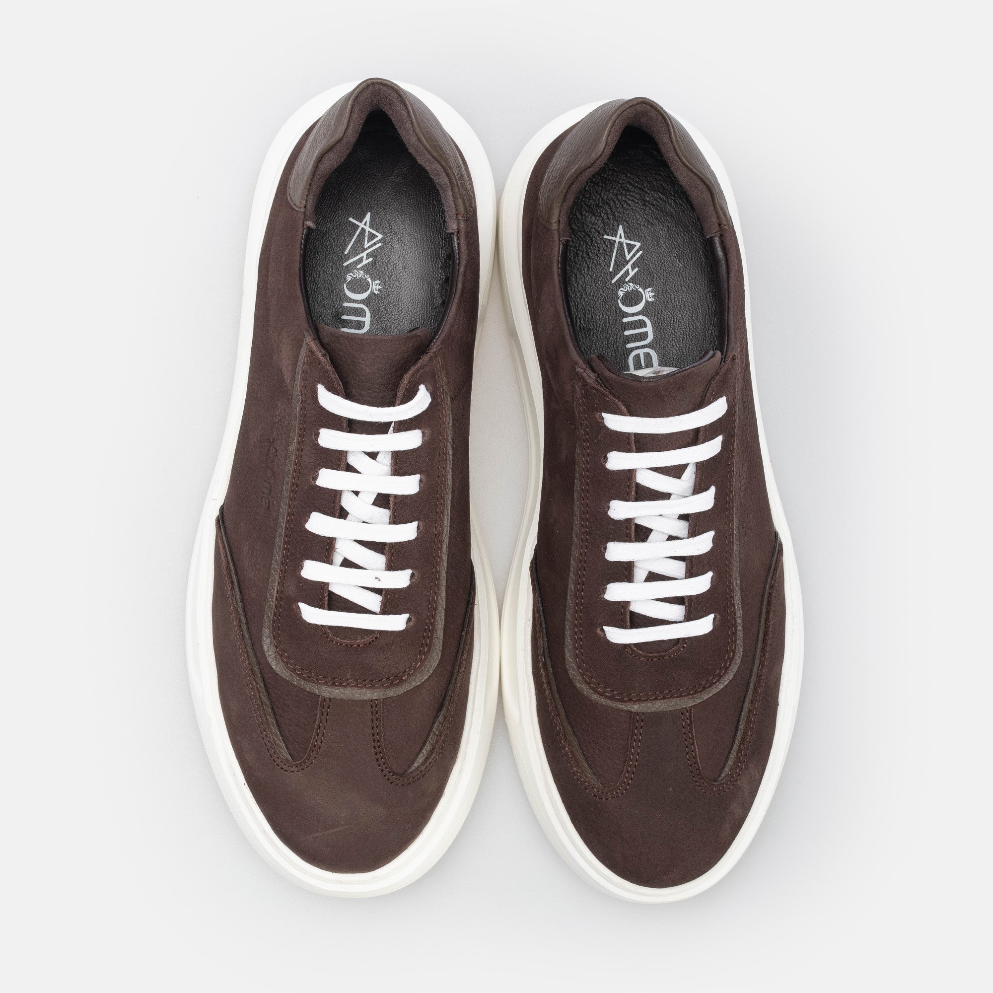 Koa Sneakers / Basket en nubuck Marron