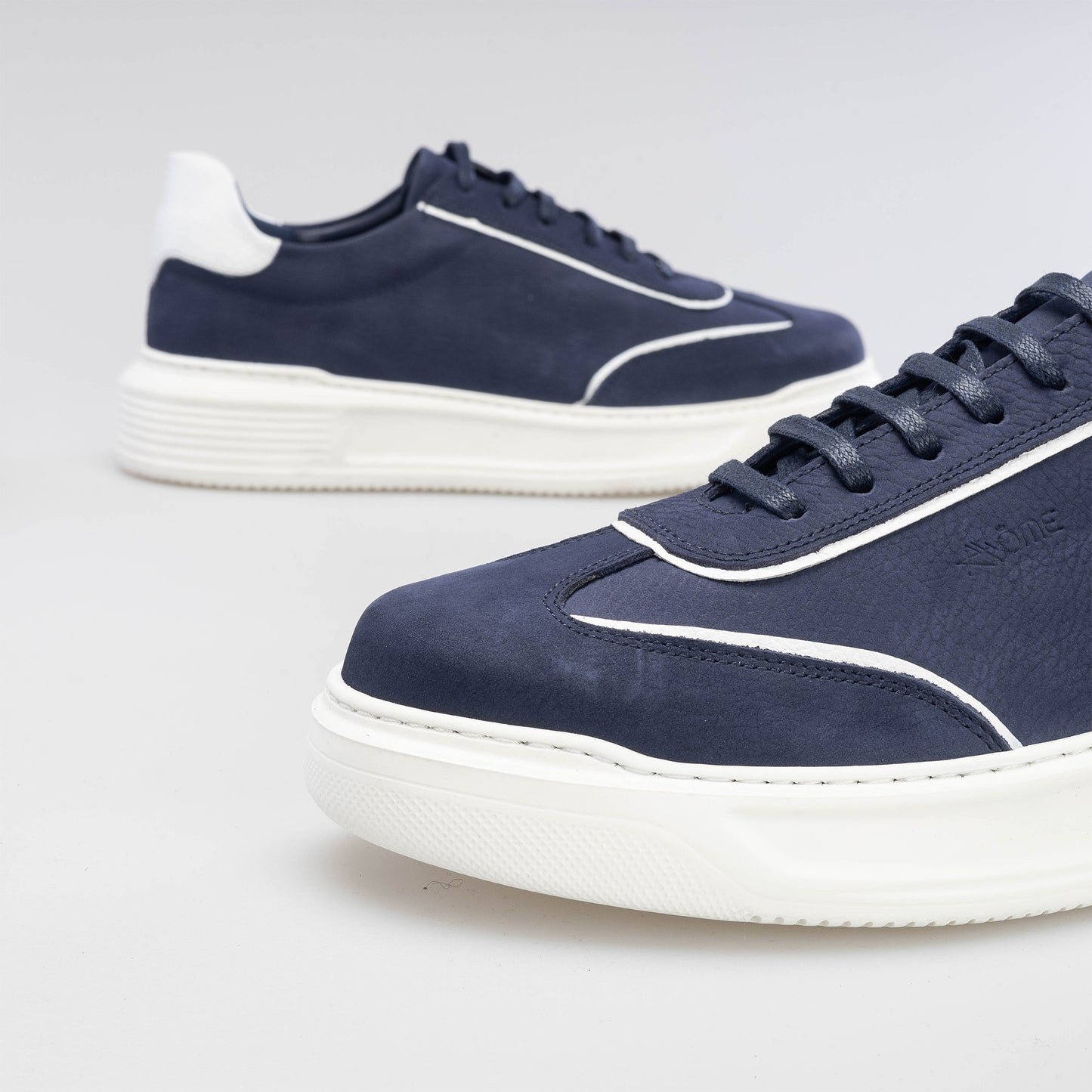 Koa Sneakers / Basket en nubuck Bleu