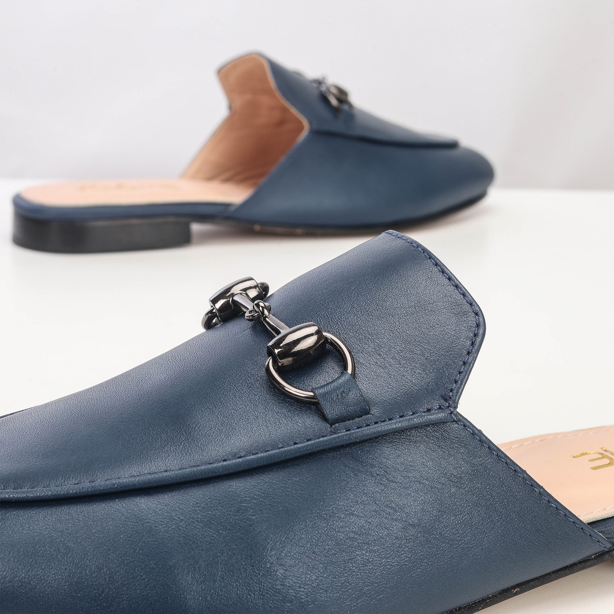 Mules Fes en cuir Bleu marine