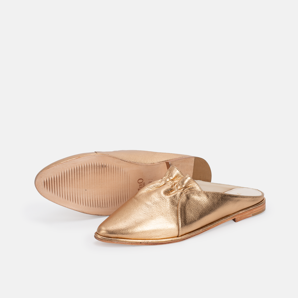 Belgha en cuir doré