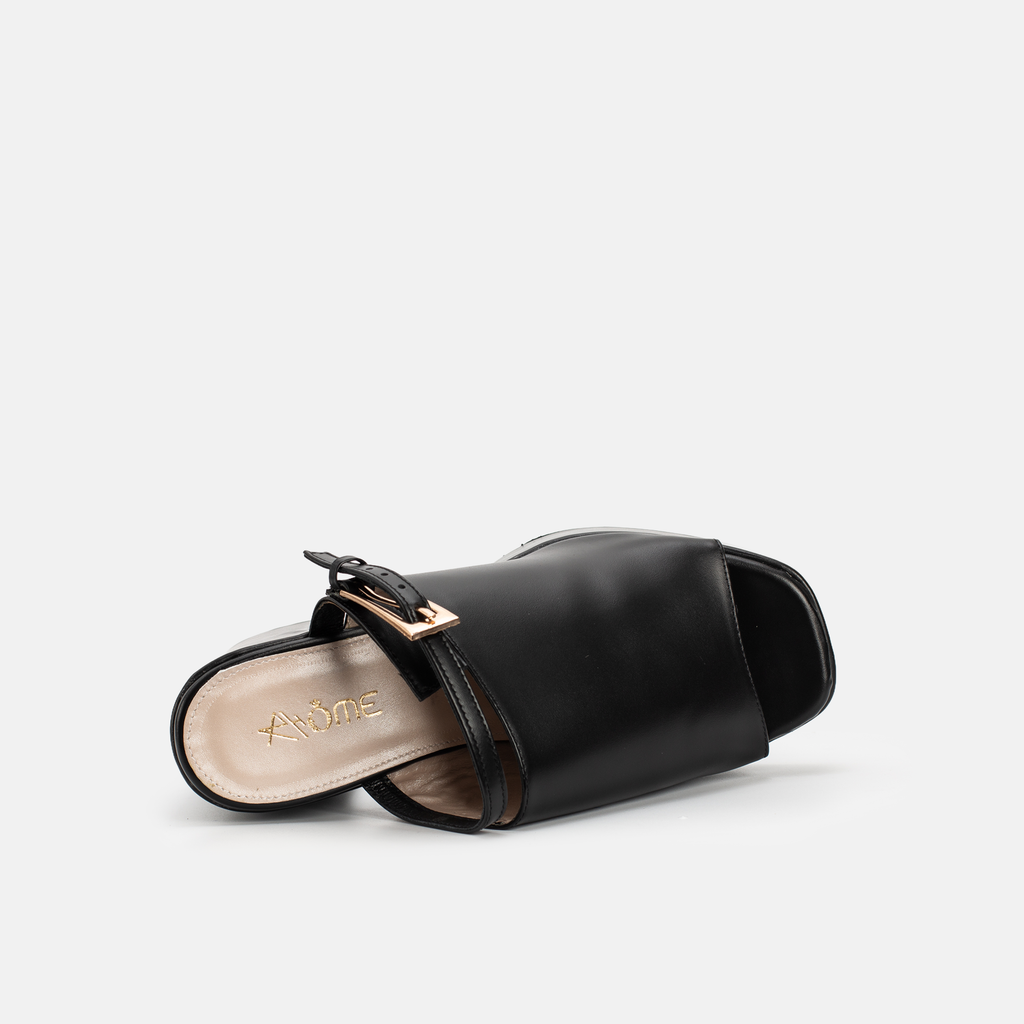 Betina Noir