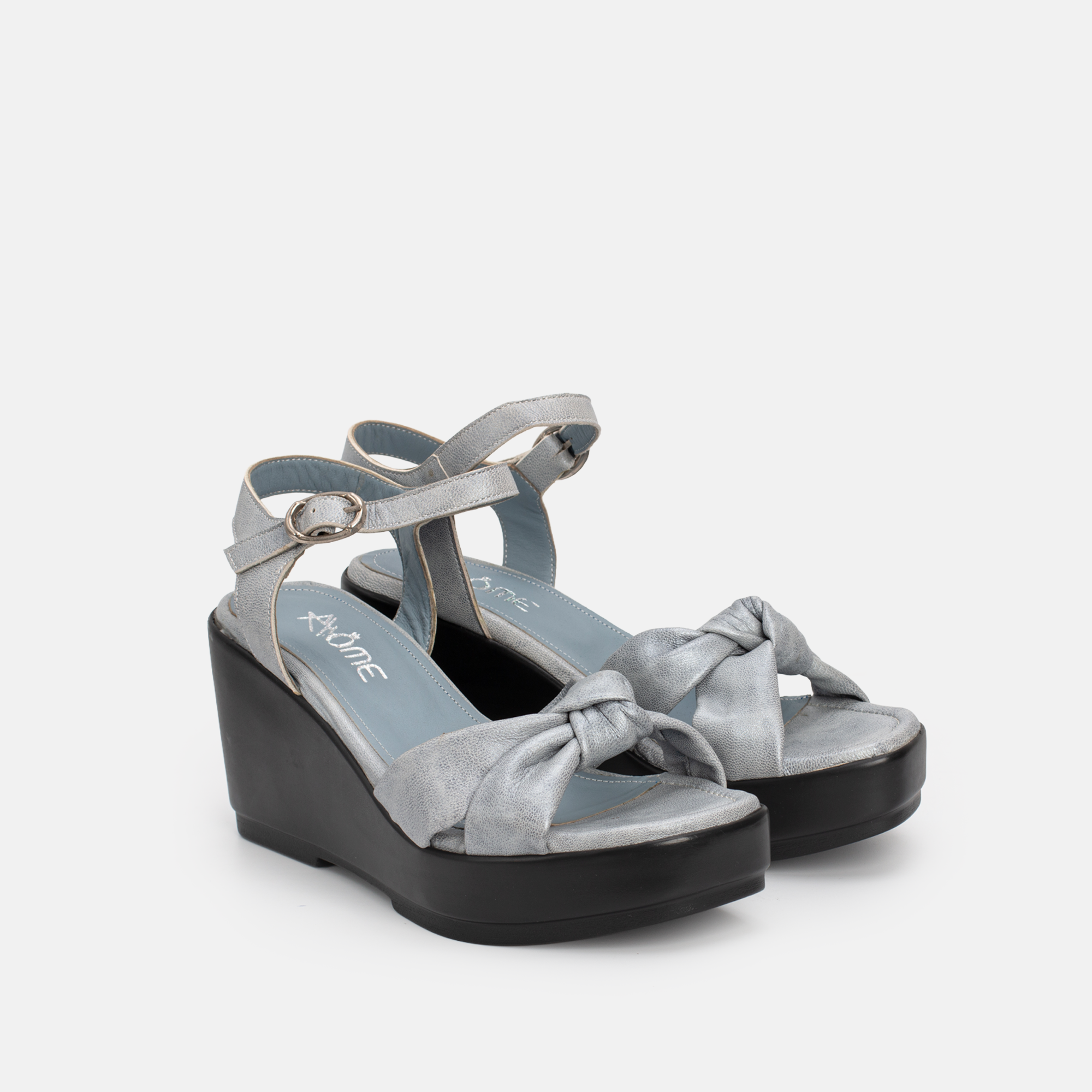 7006 SANDALES EN CUIR BLEU CIEL