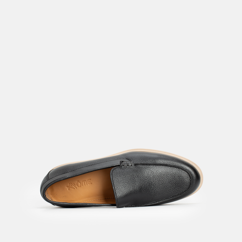 010 Mocassin en cuir Noir
