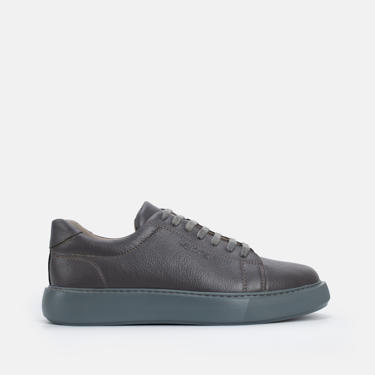 BASKET CUIR GRIS 800