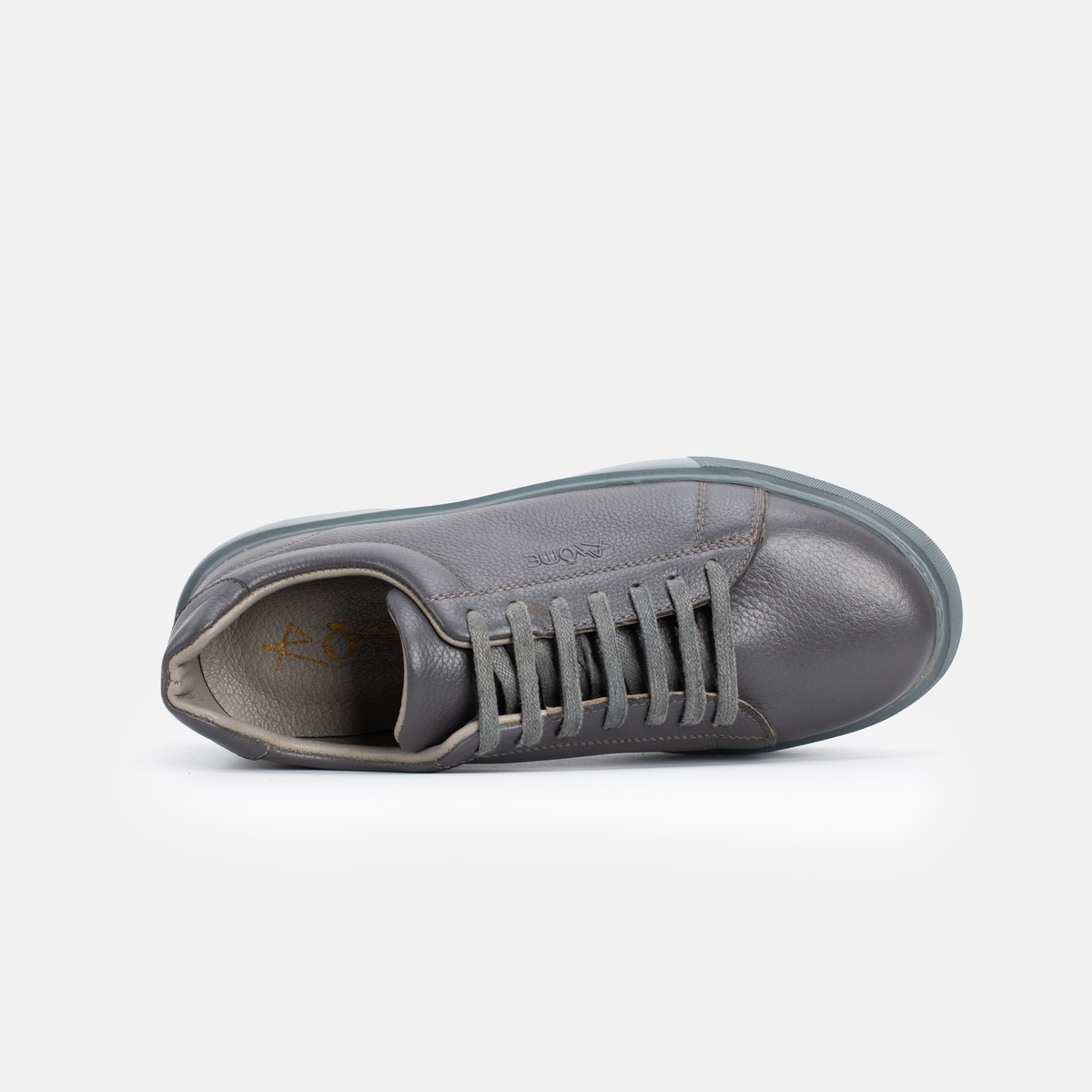 BASKET CUIR GRIS 800