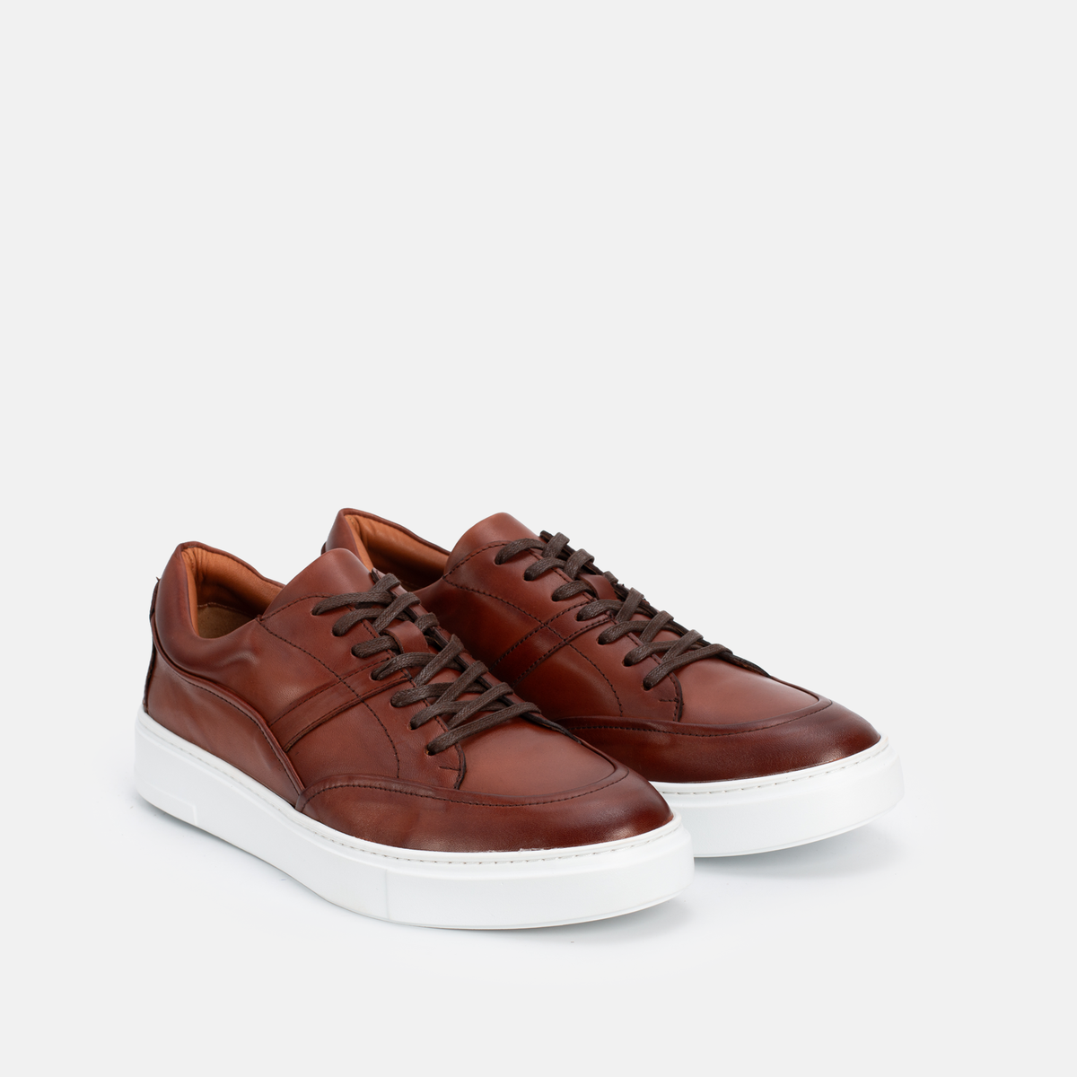 2326 En cuir Tabac