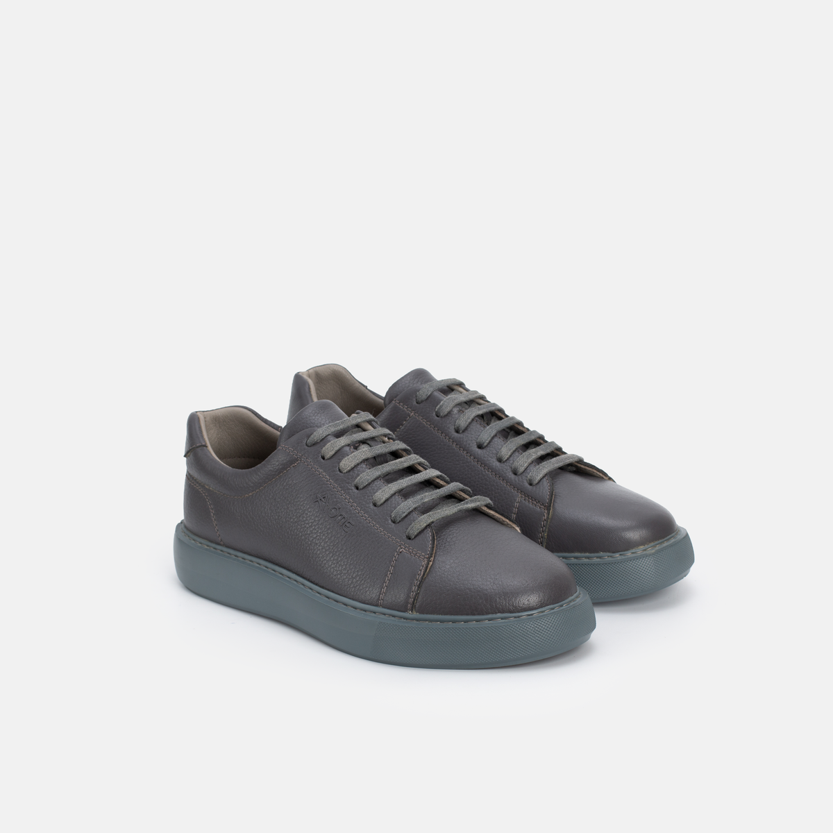 BASKET CUIR GRIS 800