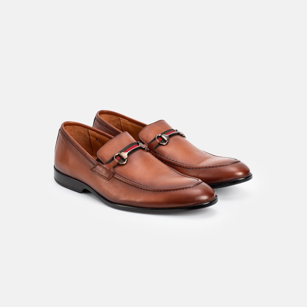 CHAUSSURE EN CUIR TABAC 43108