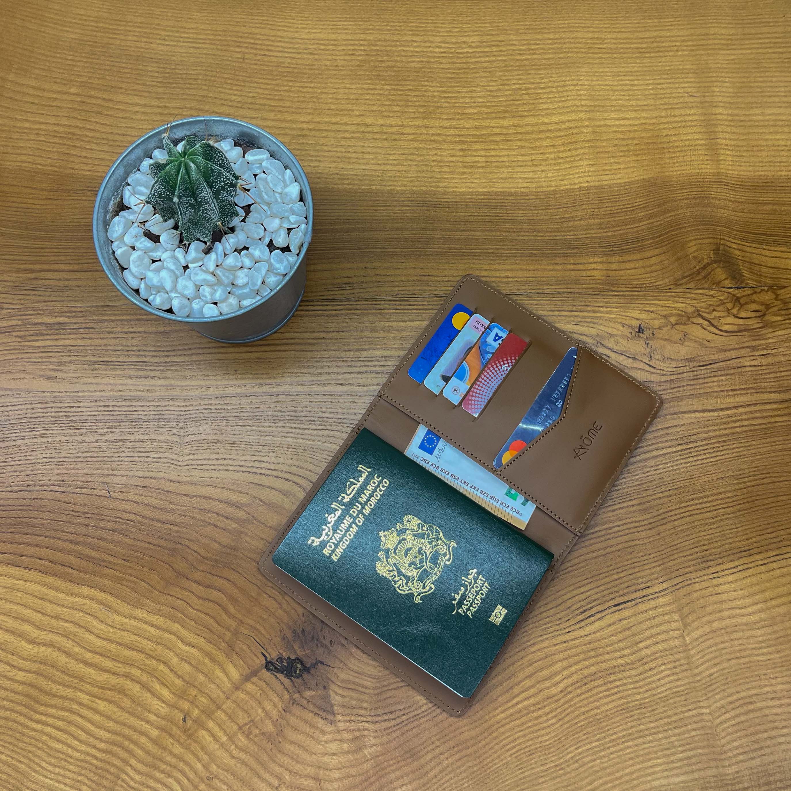 Porte-passeport en cuir Tabac