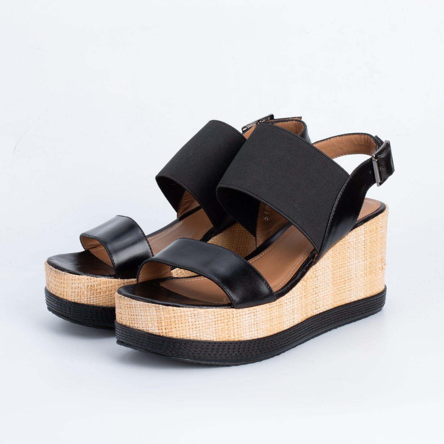 Tissaya Noir