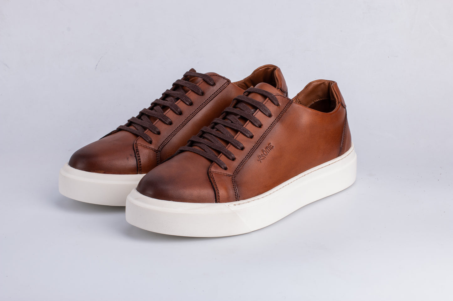 Luxor Cuir Tabac