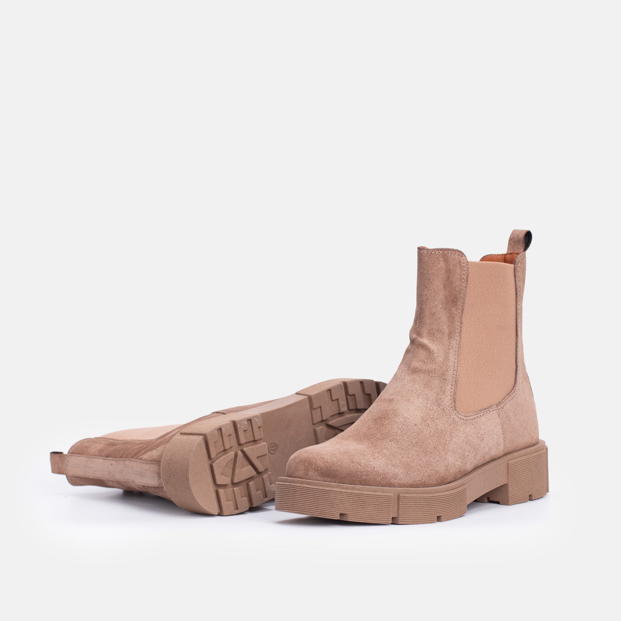 Kallie En Dain Taupe