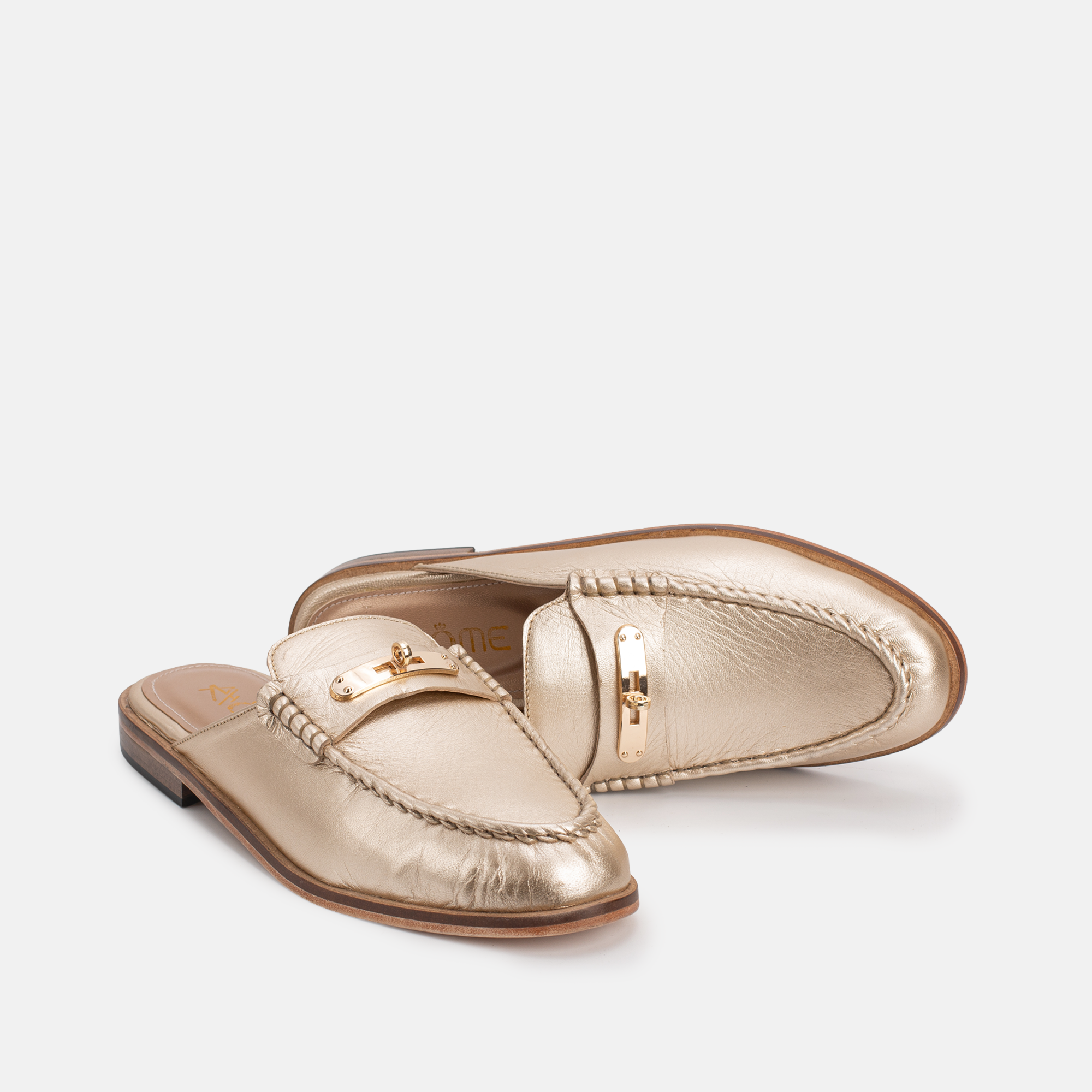 Tata en cuir Cartier