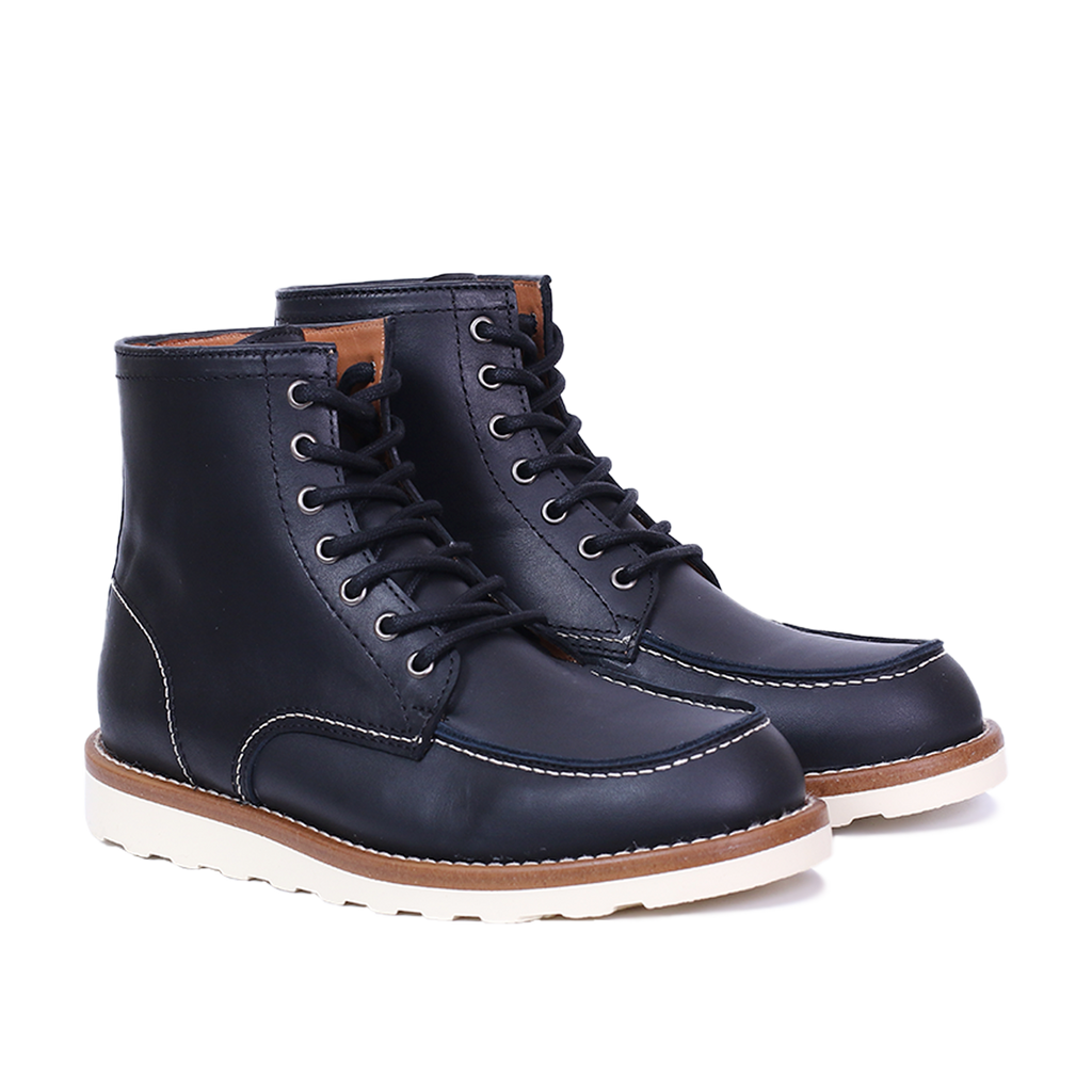 Classic Moc Toe en Cuir Noir