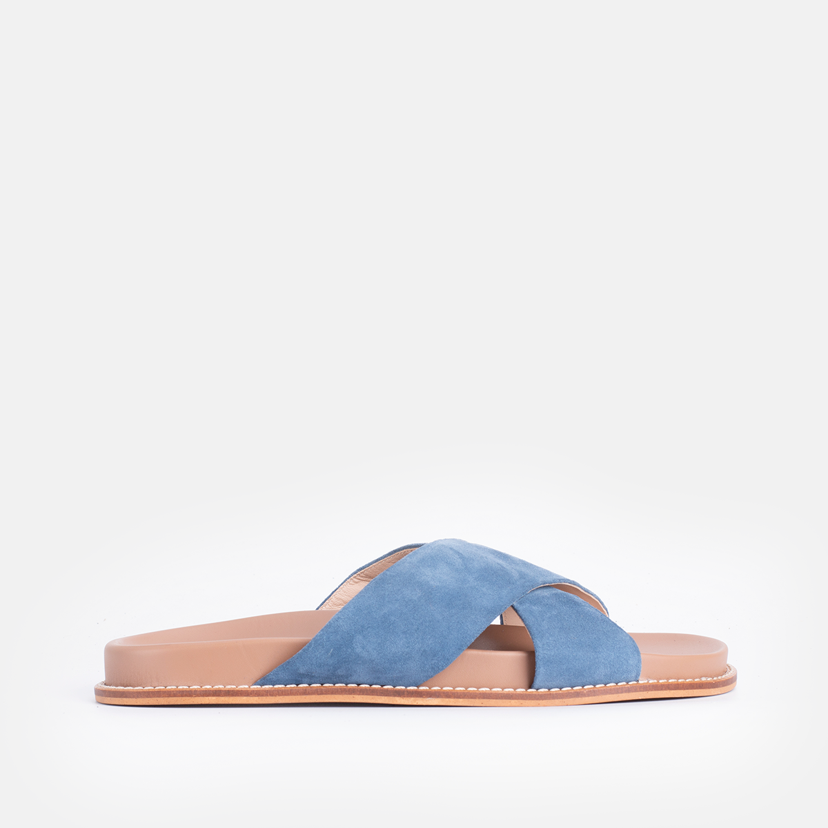Tracy en Daim Bleu Ciel