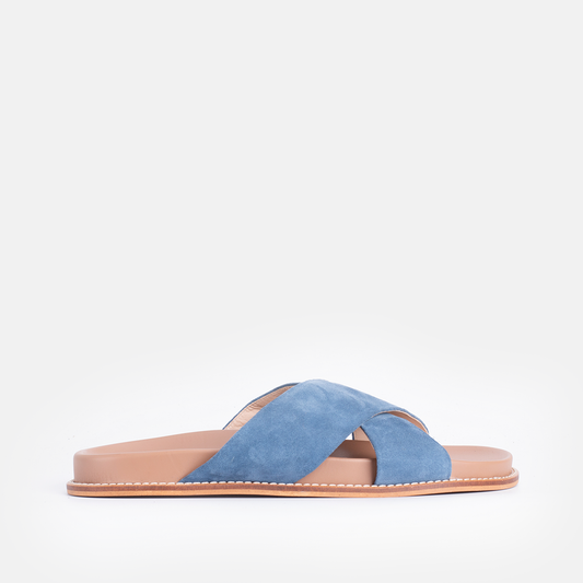 Tracy en Daim Bleu Ciel