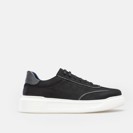 Koa Sneakers / Basket en nubuck Noir
