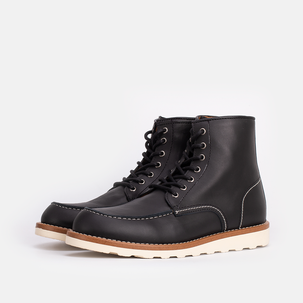 Classic Moc Toe en Cuir Noir