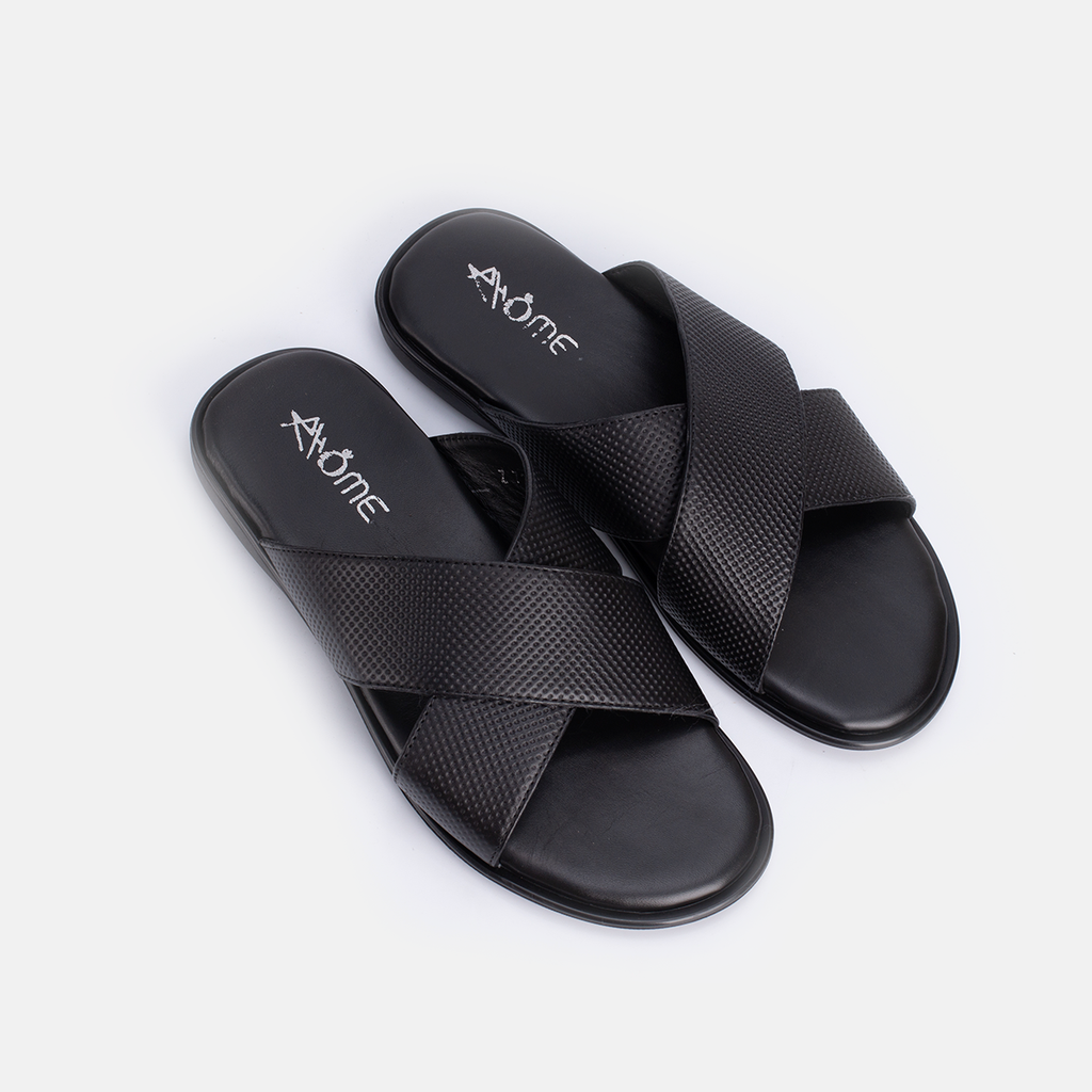 Momy en cuir Noir