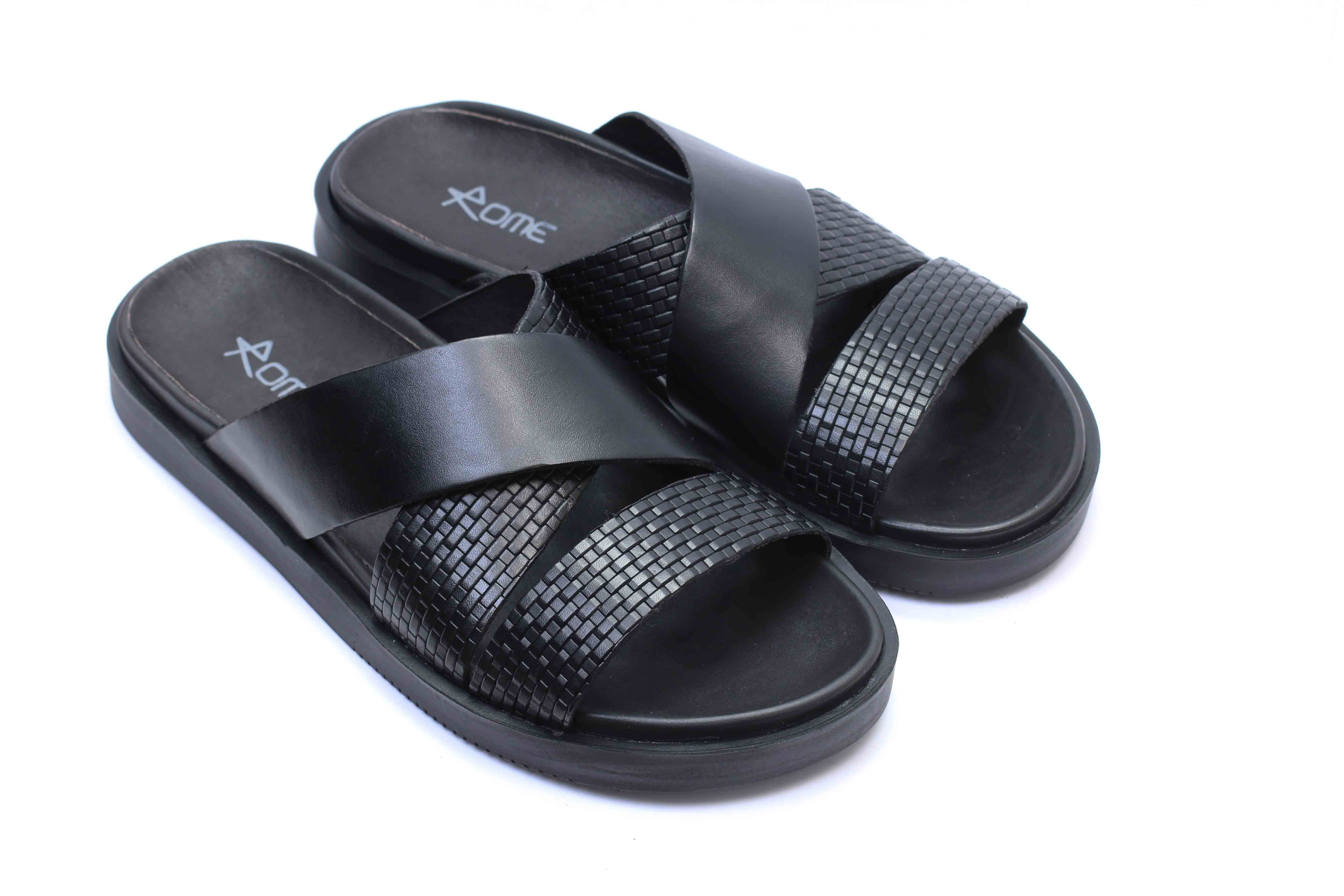 Sandales en cuir noir 0287