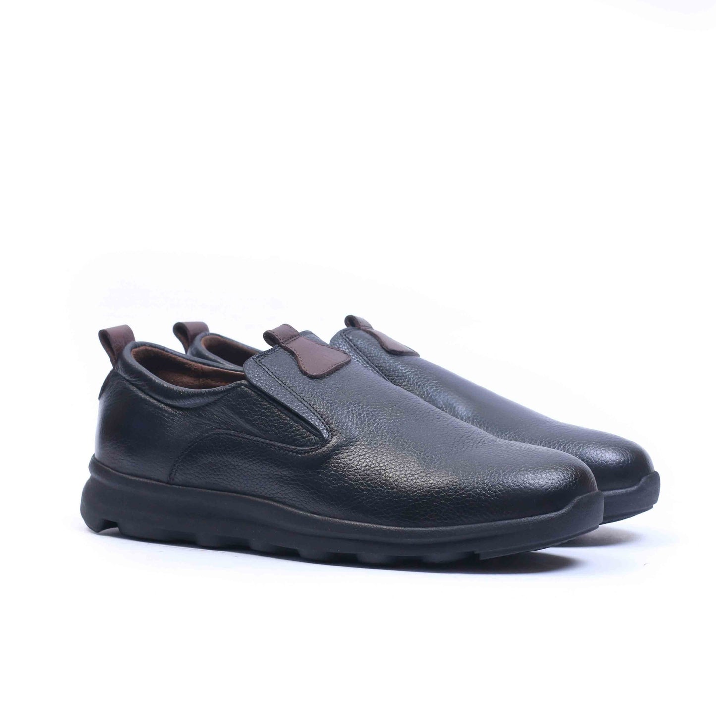 Chaussure en Cuir Noir-694