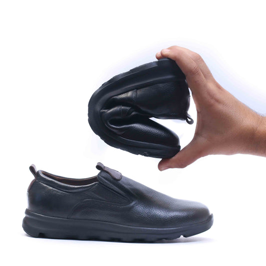 Chaussure en Cuir Noir-694