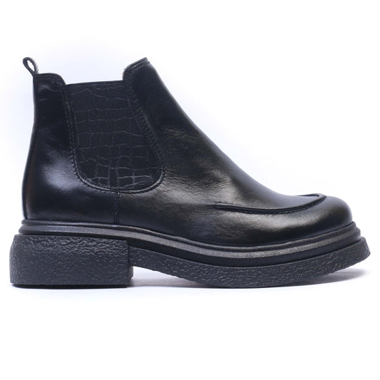 BOTTINE EN CUIR NOIR 091