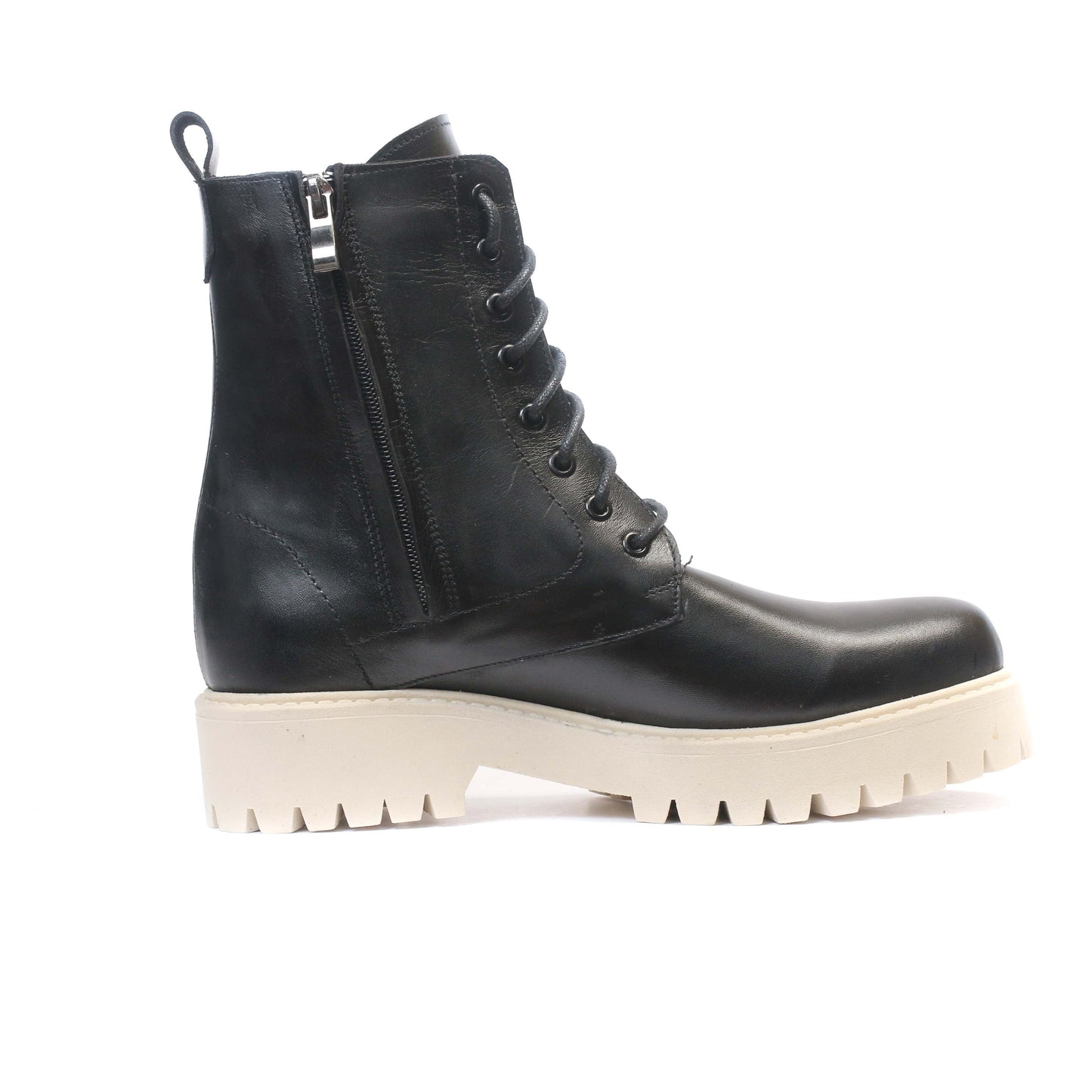 BOTTINE EN CUIR NOIR 2062