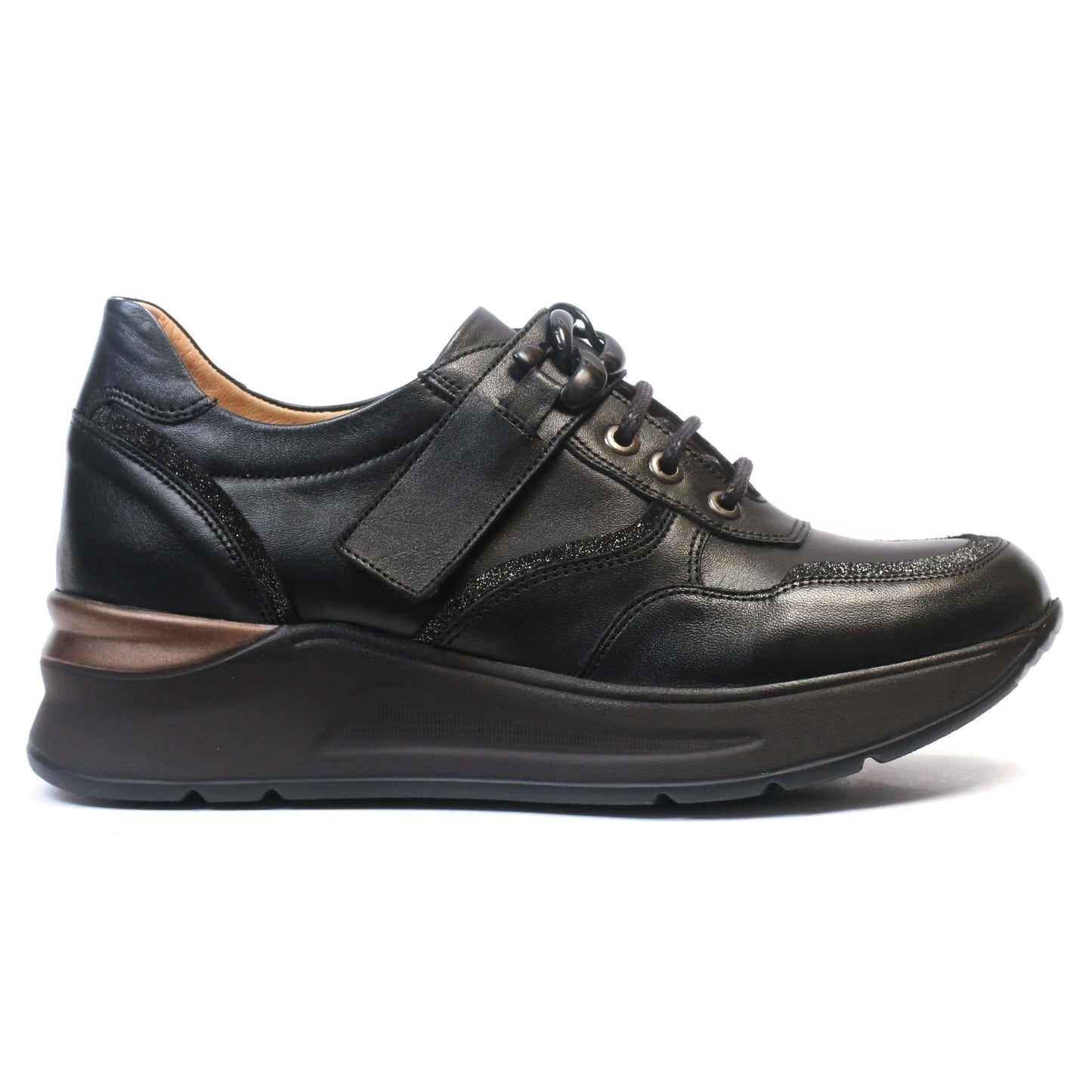 BASKET EN CUIR NOIR 08