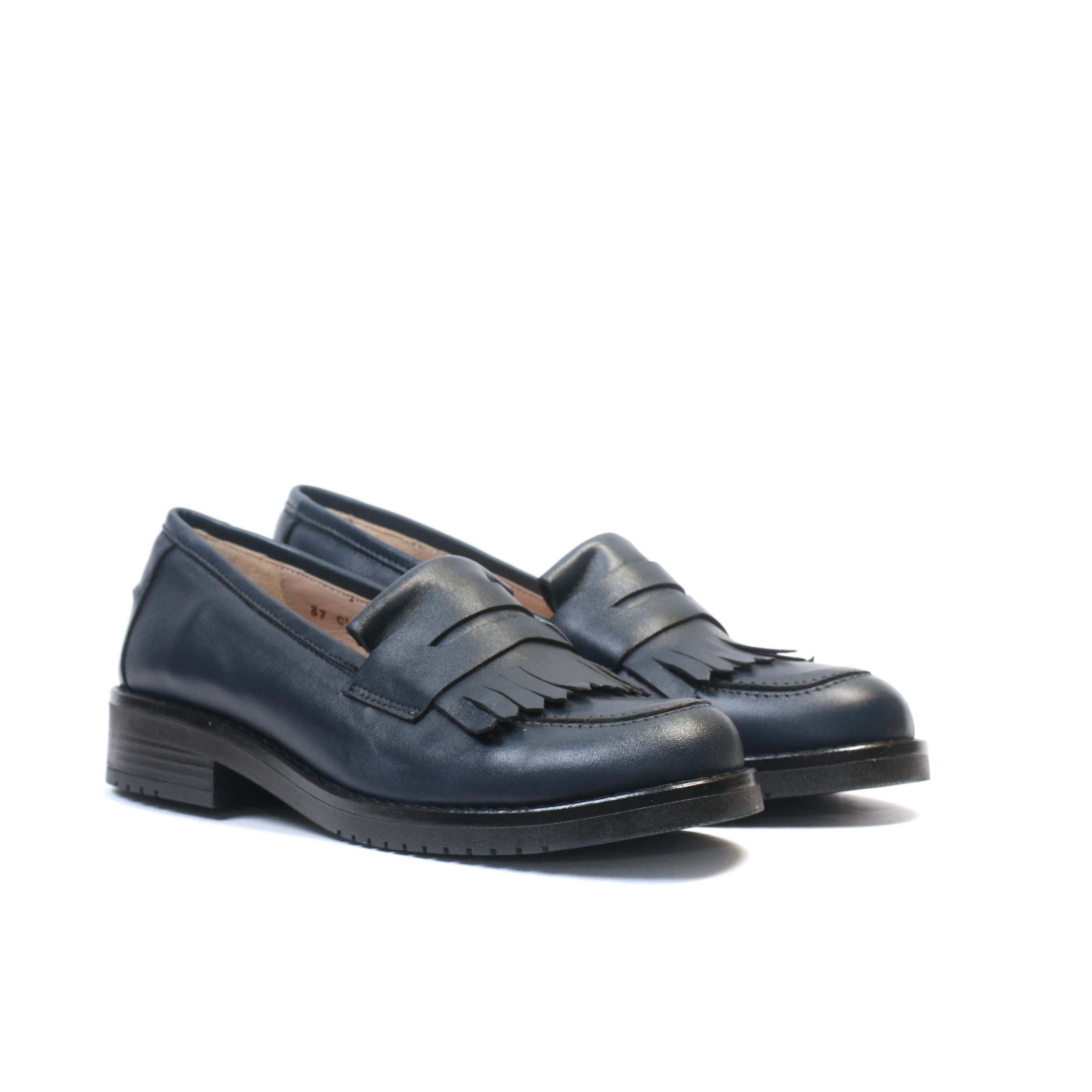CHAUSSURE EN CUIR BLEU 6043