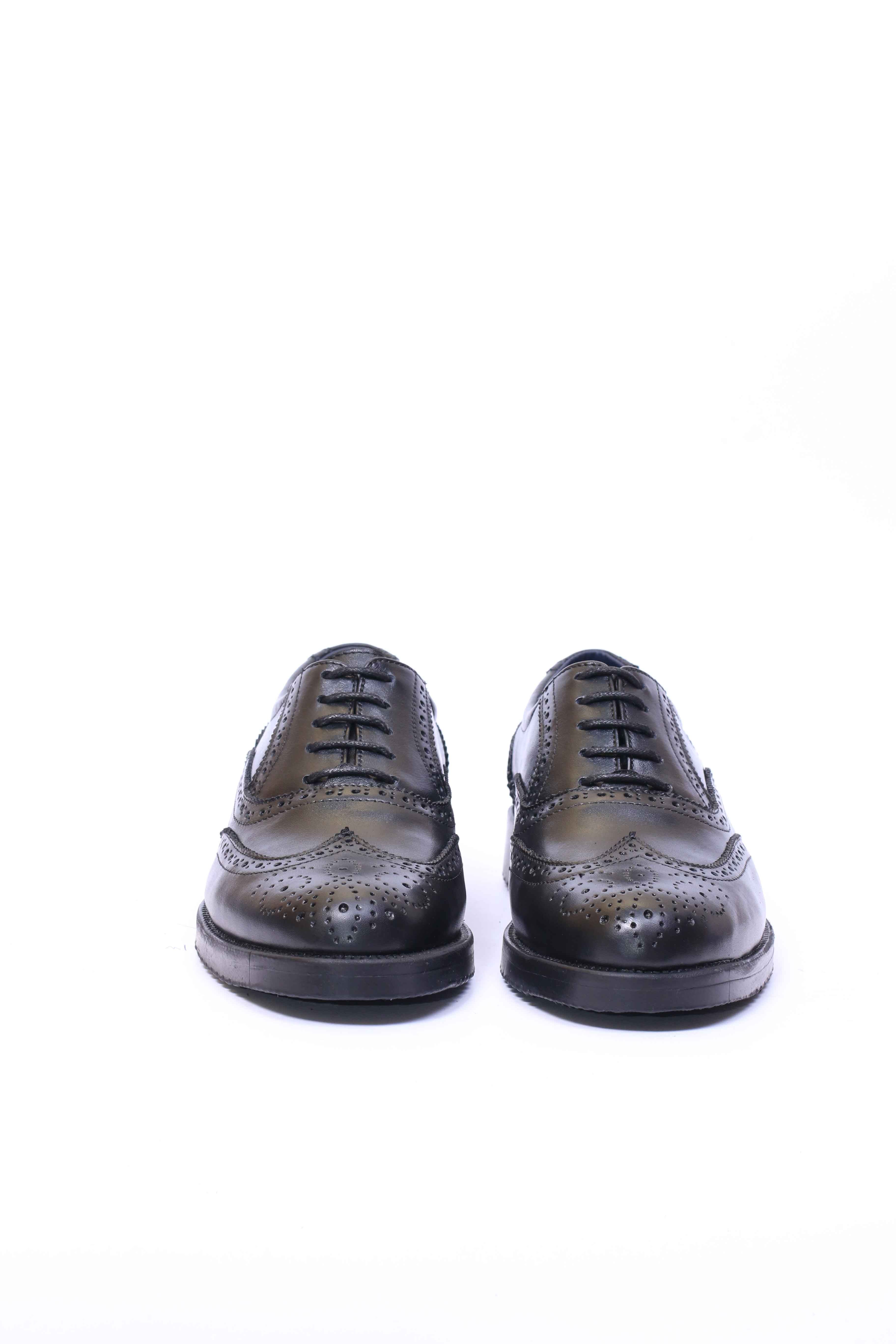 Chaussure en Cuir Noir-5083