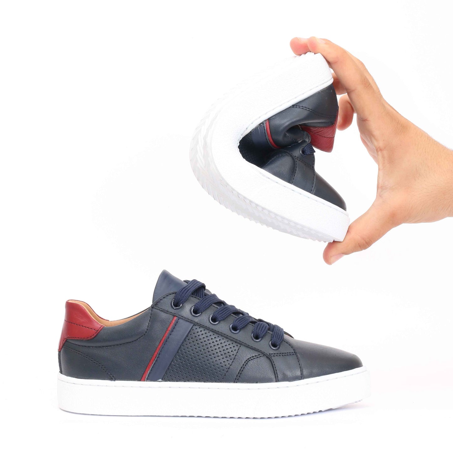 Baskets en cuir Bleu-718