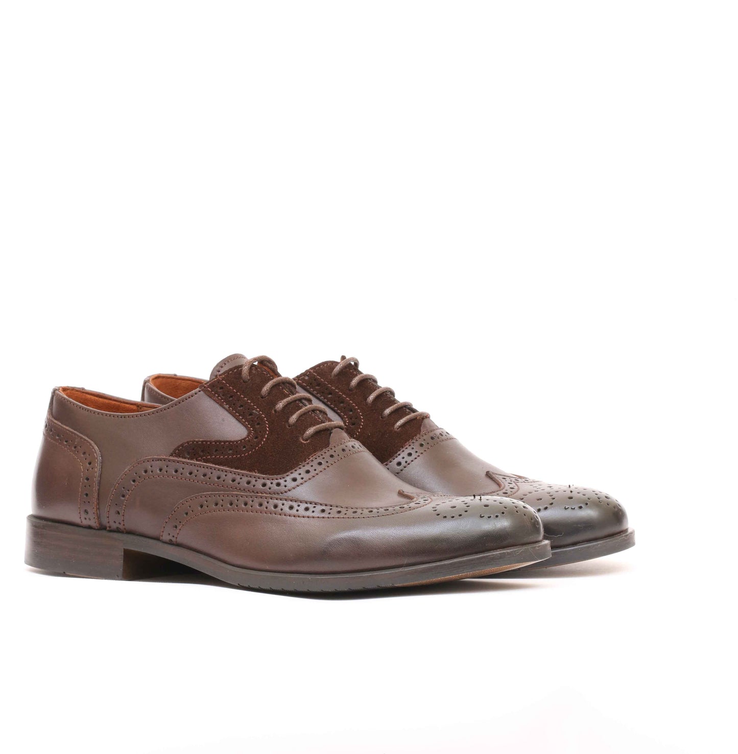 Chaussure en Cuir Marron 106