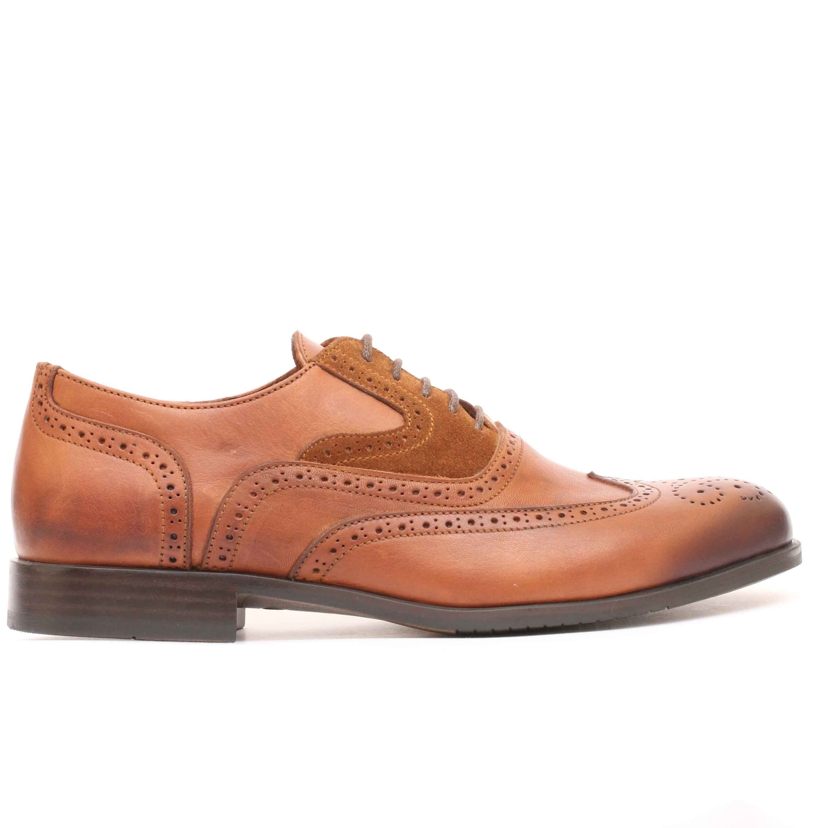 chaussure en cuir tabac 106